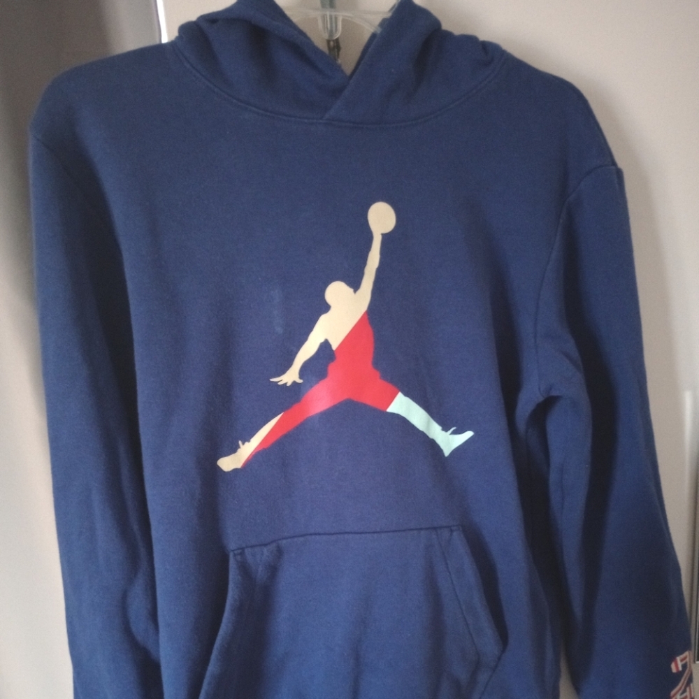 Boys Jordan Hoodie - Size XL